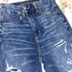 AE The Dream Jean Curvy Super High-Waisted Jegging